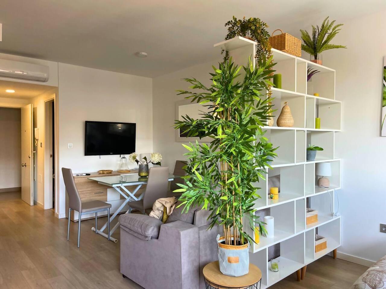 Home4U Apartamento Con Cochera Granada Bagian luar foto