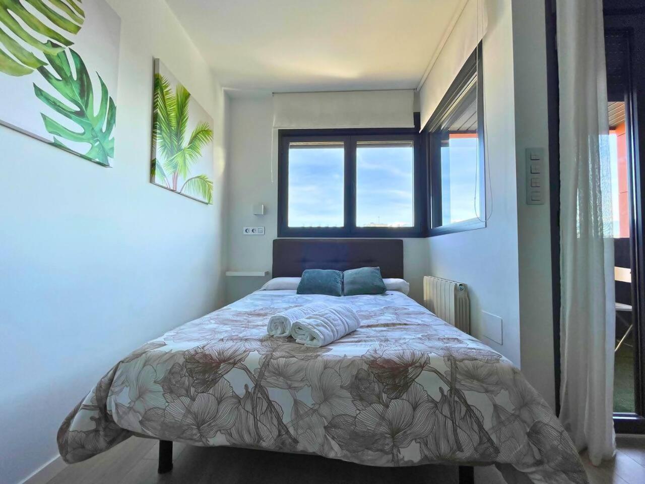 Home4U Apartamento Con Cochera Granada Bagian luar foto