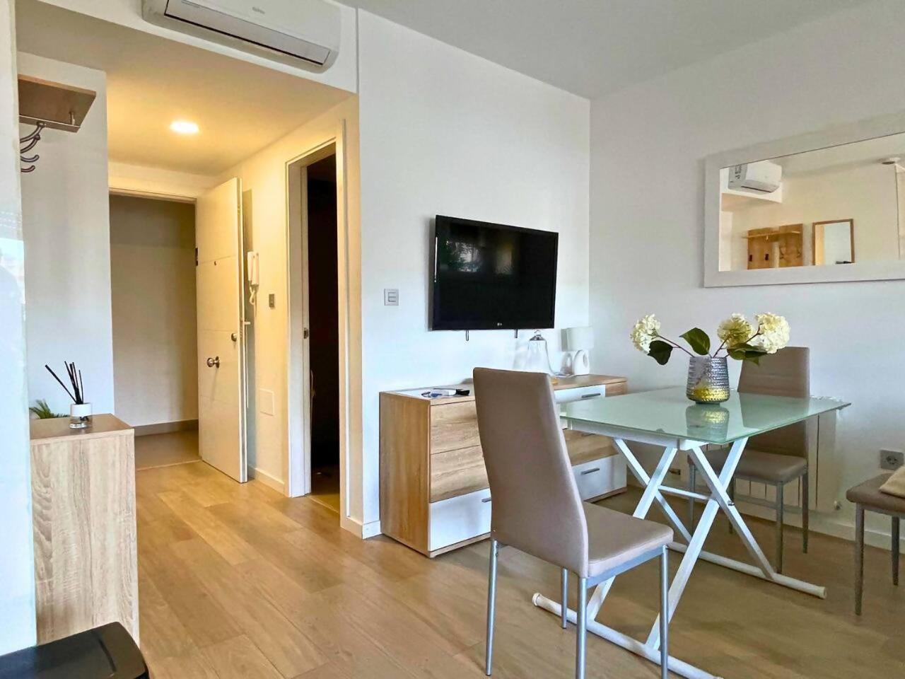 Home4U Apartamento Con Cochera Granada Bagian luar foto