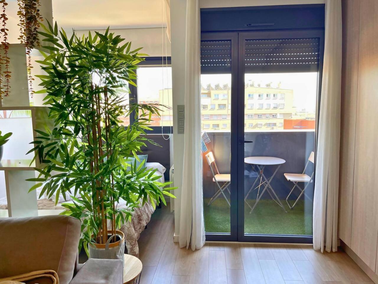 Home4U Apartamento Con Cochera Granada Bagian luar foto